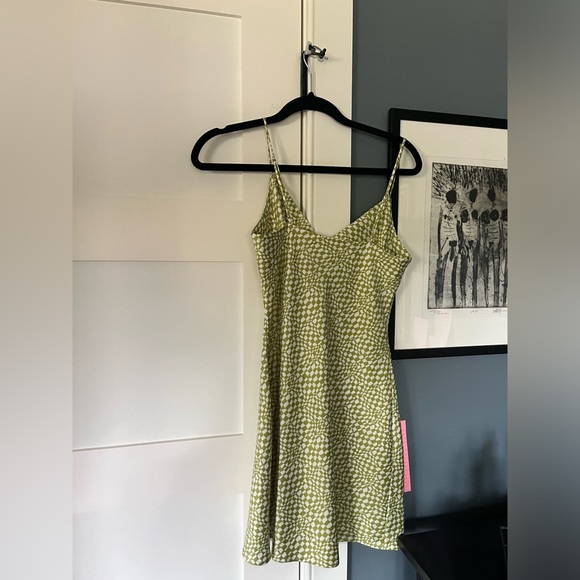 Green Dynamite Dress - Picture 3 of 3